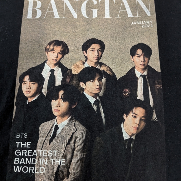 BTS Magazine Cover THE GREATEST BAND IN THE WORLD Large - Picture 1 of 5